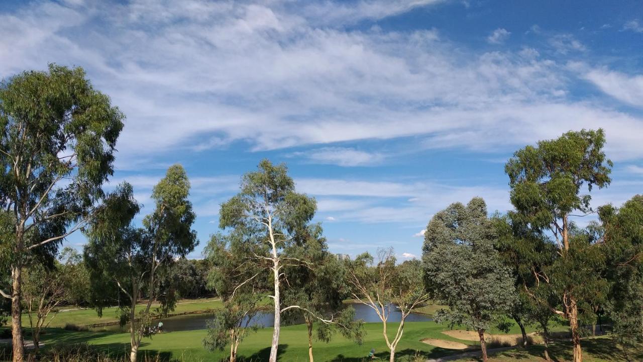 Sweet Home By The Golf Course Canberra Buitenkant foto