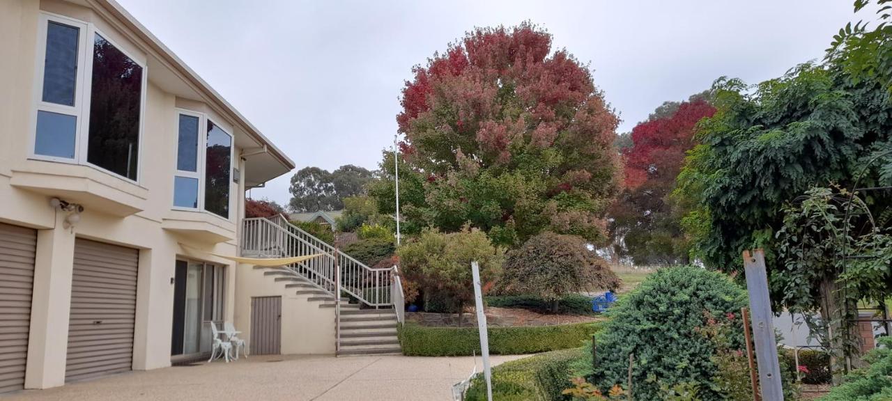 Sweet Home By The Golf Course Canberra Buitenkant foto