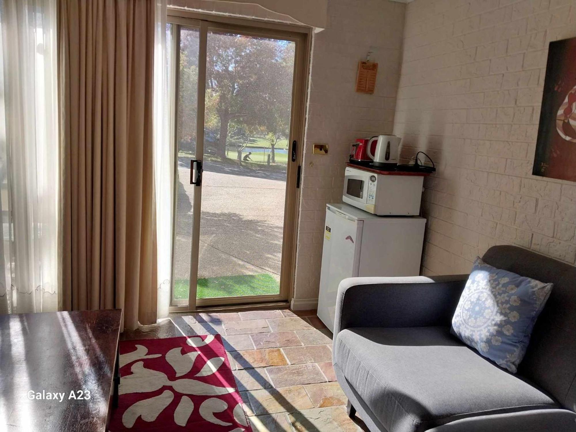 Sweet Home By The Golf Course Canberra Buitenkant foto